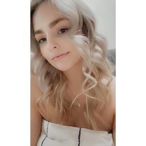 Meet your Posher, Maddi